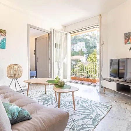 San Felice - 2 Pieces Avec Balcon Et Parking Apartment Menton