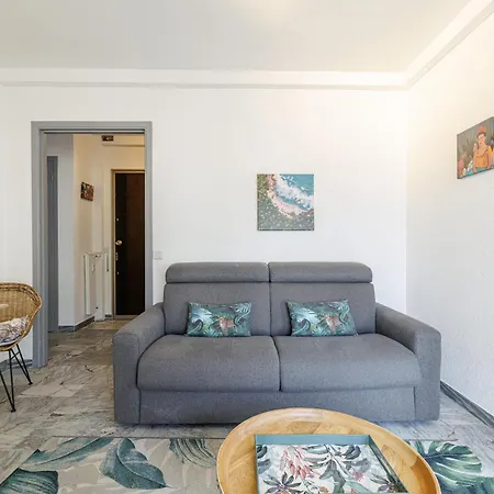 San Felice - 2 Pieces Avec Balcon Et Parking * 멍똥